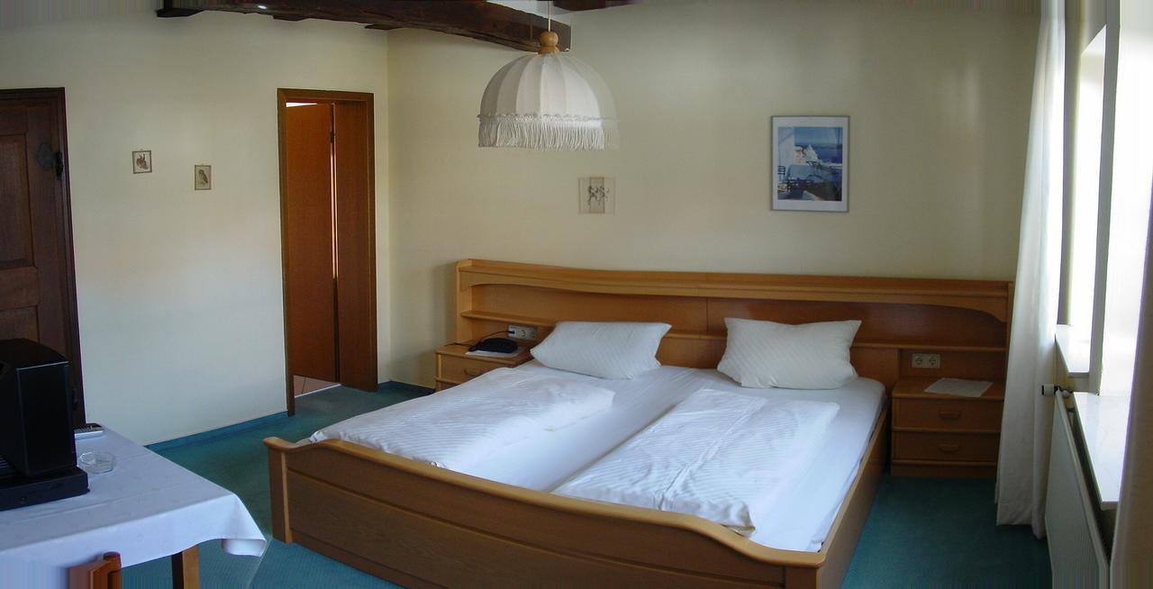 Gasthof Rockensuess Schwalmstadt Pokoj fotografie