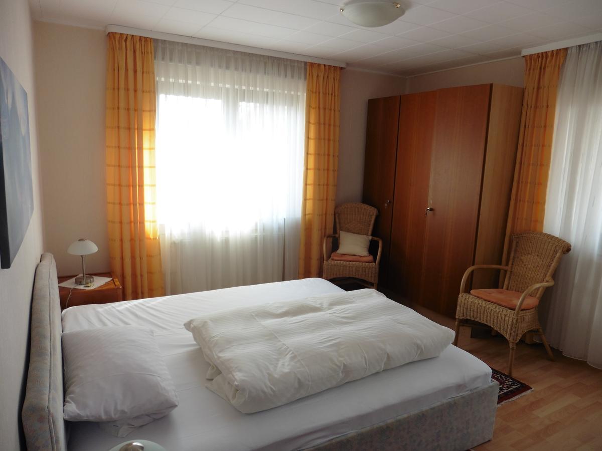 Gasthof Rockensuess Schwalmstadt Pokoj fotografie